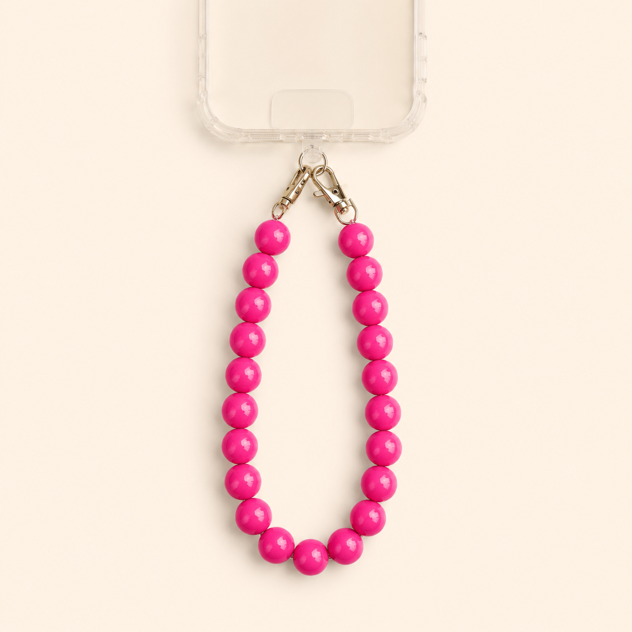 PINK PUNCH Phone Chain מחוברת לטלפון